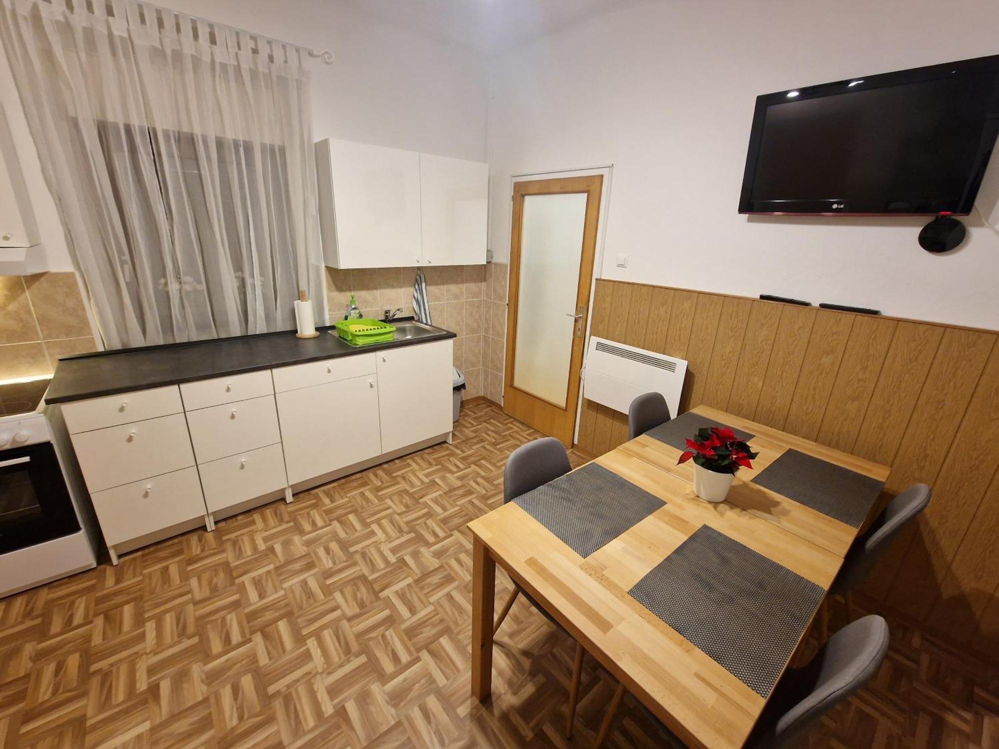 לובליאנה Saso Rooms & Apartments מראה חיצוני תמונה