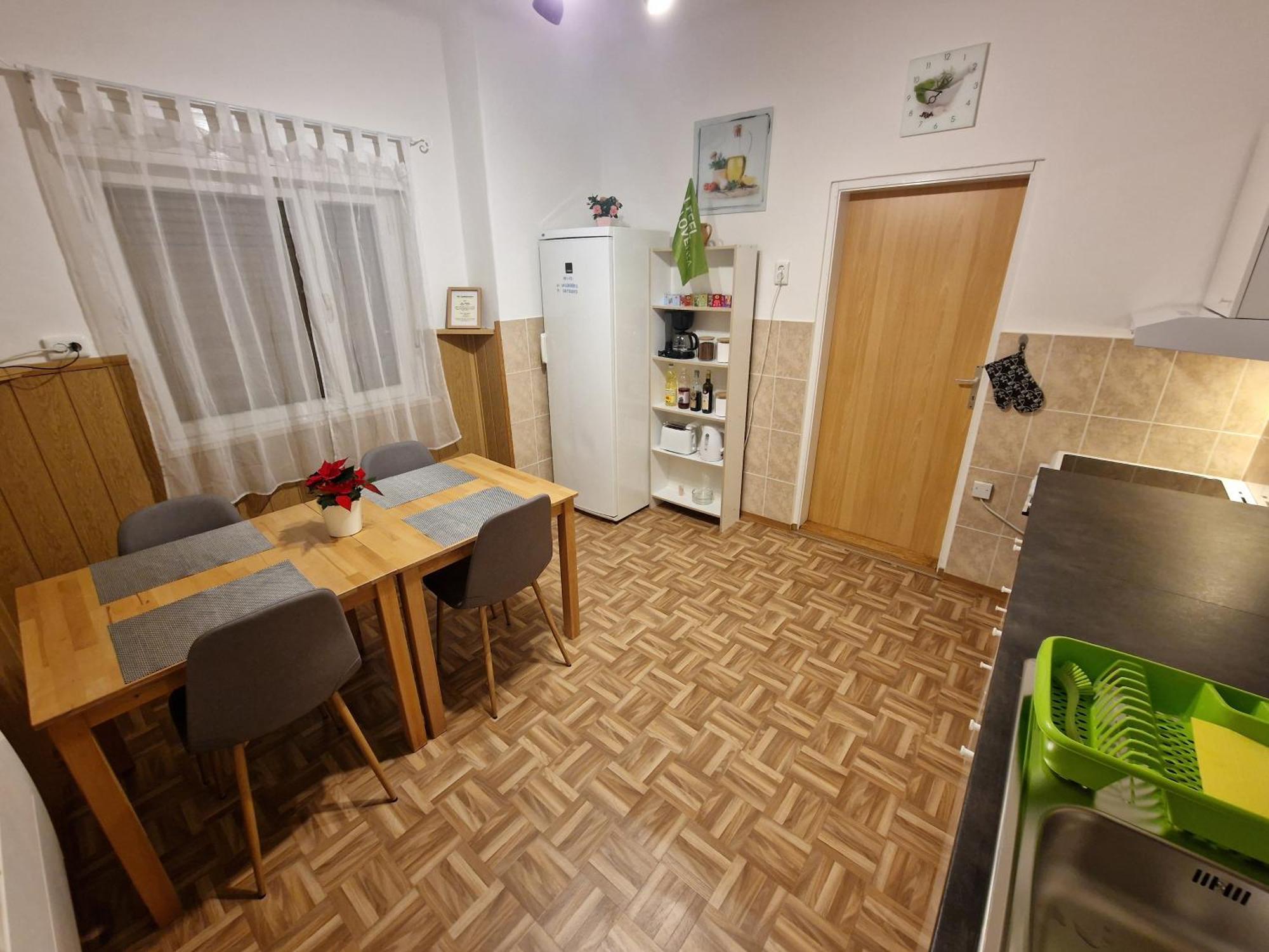 לובליאנה Saso Rooms & Apartments מראה חיצוני תמונה